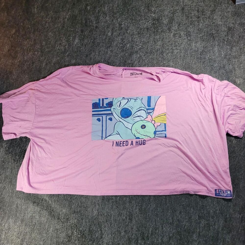Disney Women's Pink T-shirt